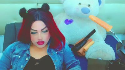 LilieRousse live cam on Cam4