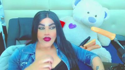 LilieRousse live cam on Cam4
