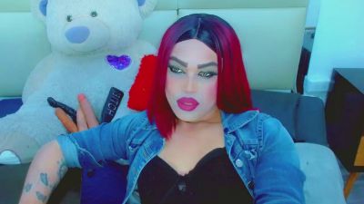 LilieRousse live cam on Cam4