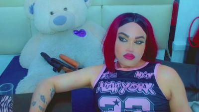 LilieRousse live cam on Cam4