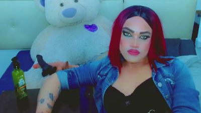 LilieRousse live cam on Cam4