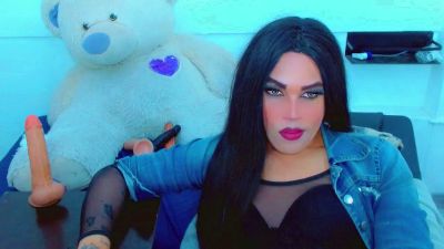 LilieRousse live cam on Cam4