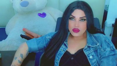 LilieRousse live cam on Cam4