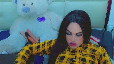LilieRousse live cam on Cam4