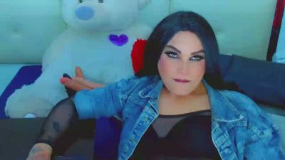 LilieRousse live cam on Cam4
