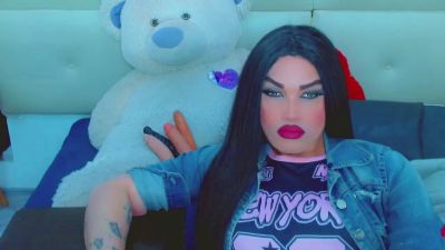 LilieRousse live cam on Cam4