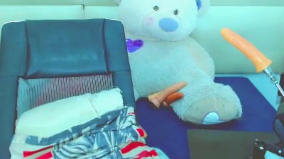 LilieRousse live cam on Cam4