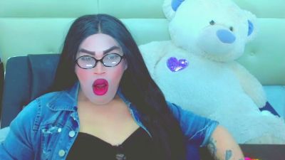 LilieRousse live cam on Cam4