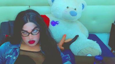 LilieRousse live cam on Cam4