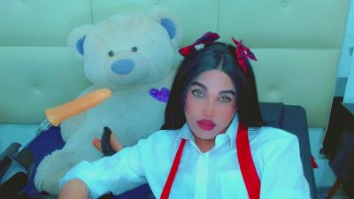 LilieRousse live cam on Cam4