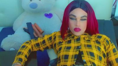 LilieRousse live cam on Cam4