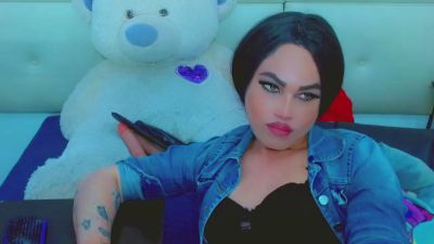 LilieRousse live cam on Cam4