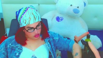 LilieRousse live cam on Cam4