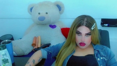 LilieRousse live cam on Cam4