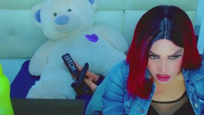 LilieRousse live cam on Cam4
