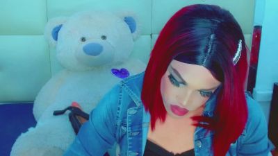 LilieRousse live cam on Cam4