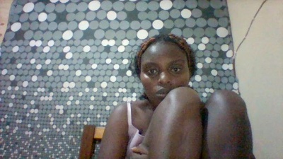 Liligal002 live cam on Cam4