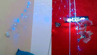 Liliimilf live cam on Cam4