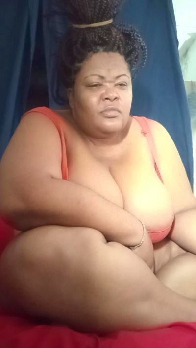 Lilith826 live cam on Cam4