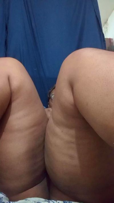 Lilith826 live cam on Cam4