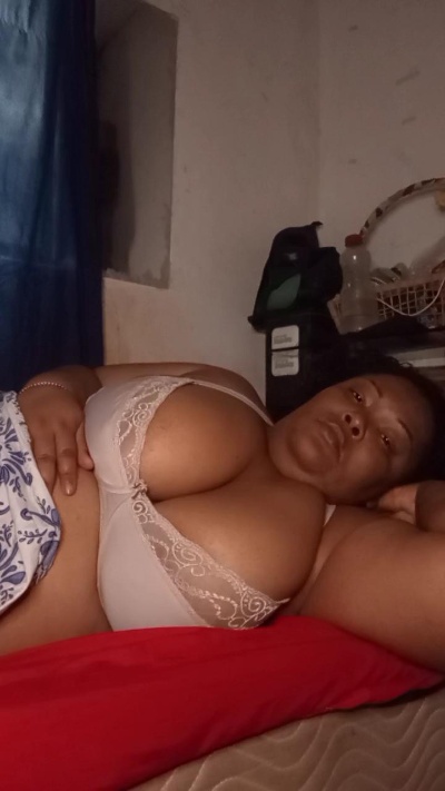 Lilith826 live cam on Cam4