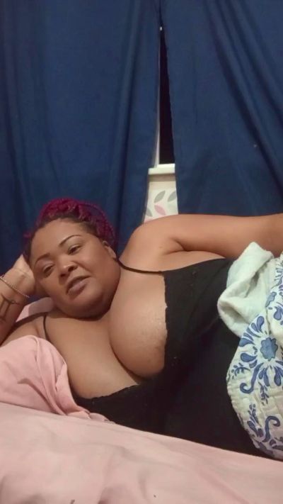 Lilith826 live cam on Cam4