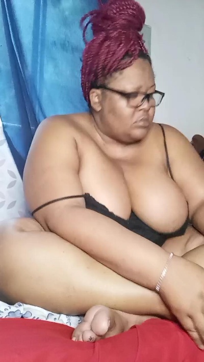 Lilith826 live cam on Cam4
