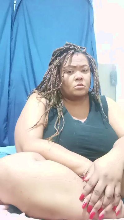 Lilith826 live cam on Cam4