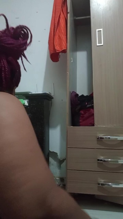 Lilith826 live cam on Cam4