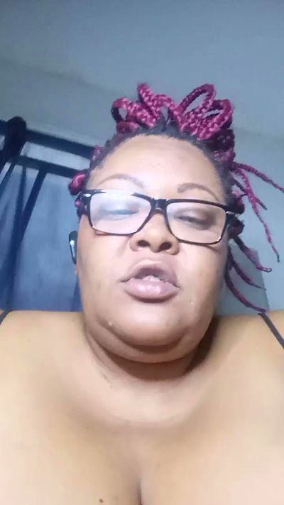 Lilith826 live cam on Cam4