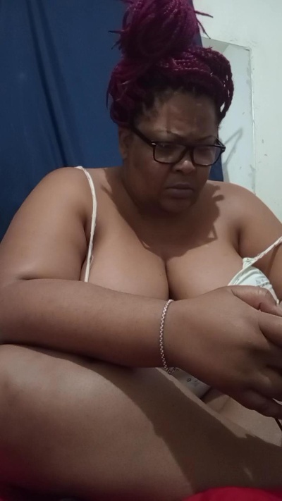 Lilith826 live cam on Cam4