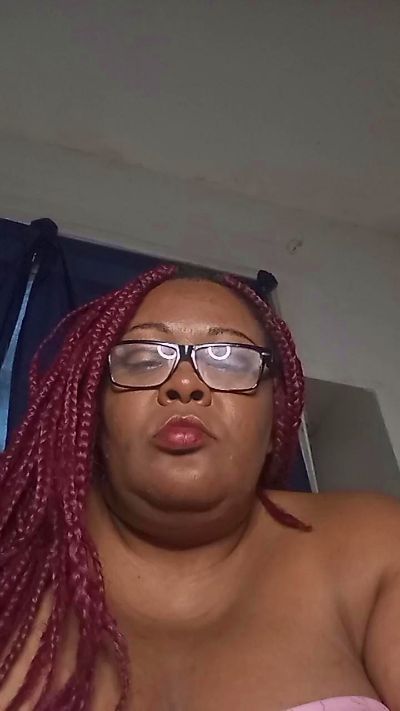 Lilith826 live cam on Cam4