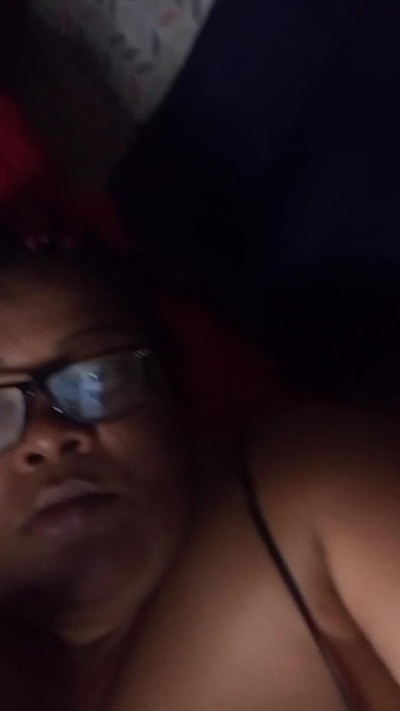 Lilith826 live cam on Cam4