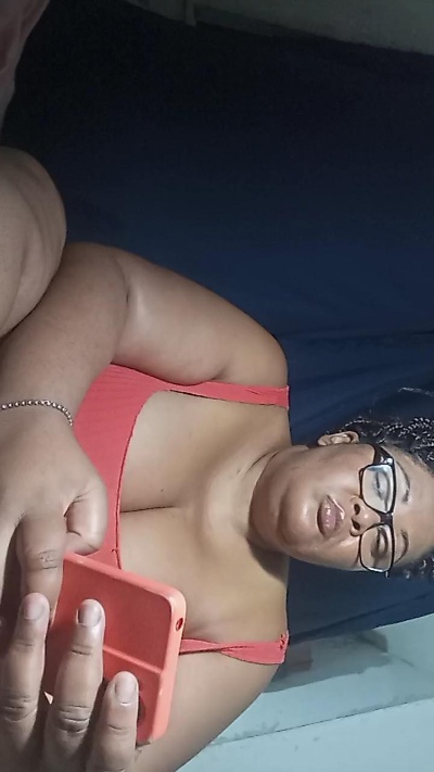 Lilith826 live cam on Cam4