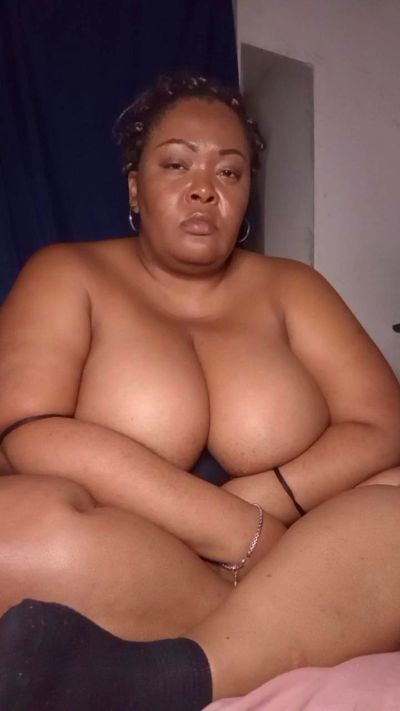 Lilith826 live cam on Cam4