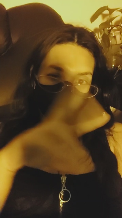 LilithMasked live cam on Cam4