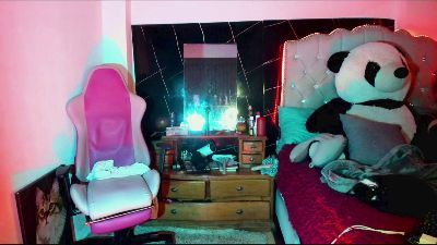 LilithMooree live cam on Cam4