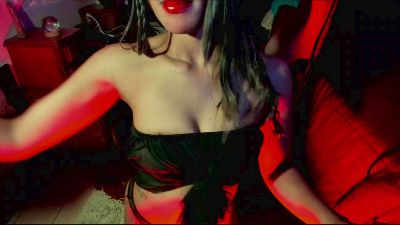 LilithMooree live cam on Cam4