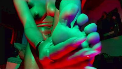 LilithMooree live cam on Cam4