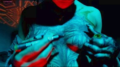 LilithMooree live cam on Cam4