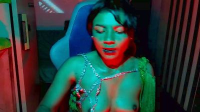 LilithMooree live cam on Cam4