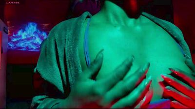 LilithMooree live cam on Cam4