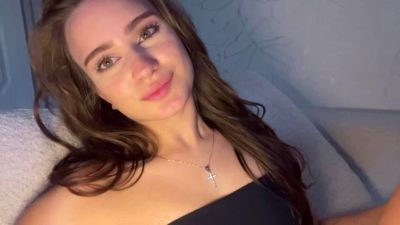 LilliOgden live cam on Cam4