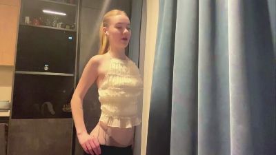 LilliamToo live cam on Cam4