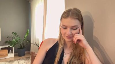 LilliamToo live cam on Cam4