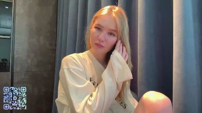 LilliamToo live cam on Cam4