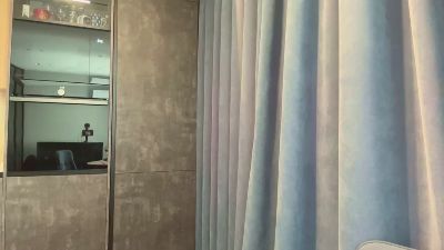 LilliamToo live cam on Cam4