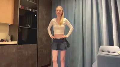 LilliamToo live cam on Cam4