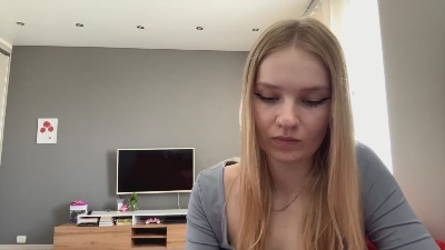 LilliamToo live cam on Cam4