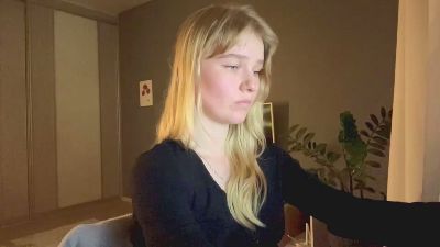 LilliamToo live cam on Cam4